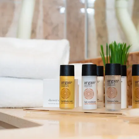 广场酒店塔拉特