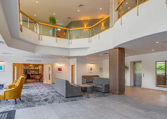 Plaza Hotel Tallaght