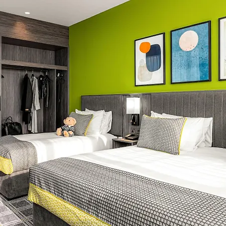 Plaza Hotel Tallaght